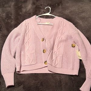 Cardigan sweater